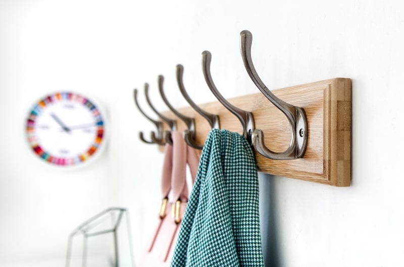 Wall-mounted pots